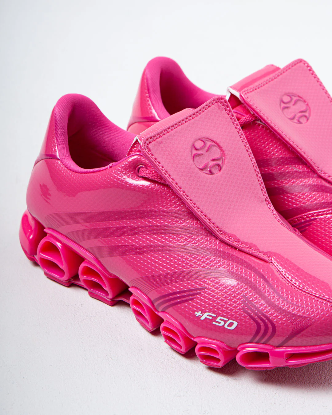adidas Originals F50 Tunit Mega Consortium Real Magenta - Image 4