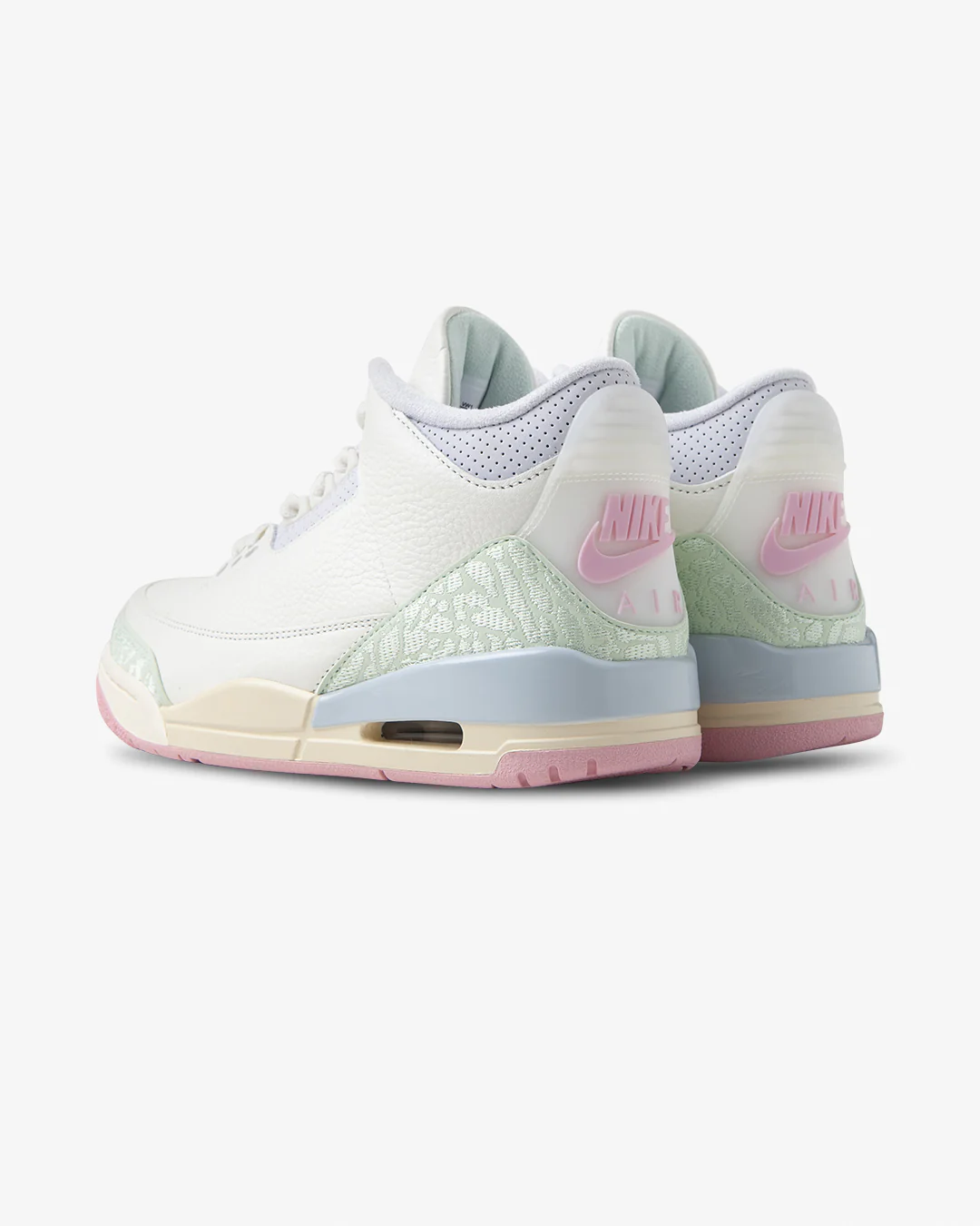 Air Jordan 3 OG Sail/Jade Aura 'Spring is in the Air' - Image 3