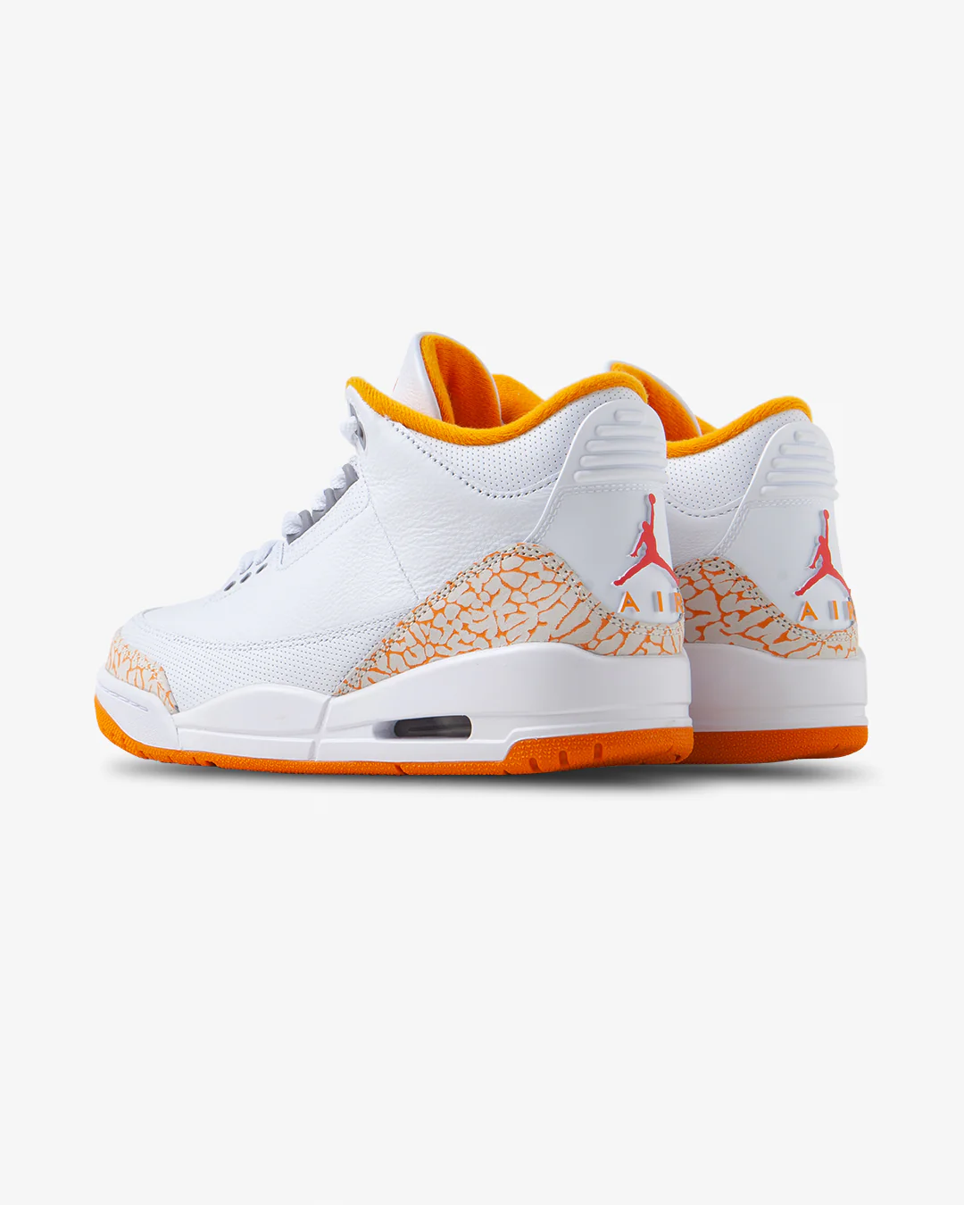 Air Jordan 3 Retro WMNS 'Orange Citrus' - Image 3