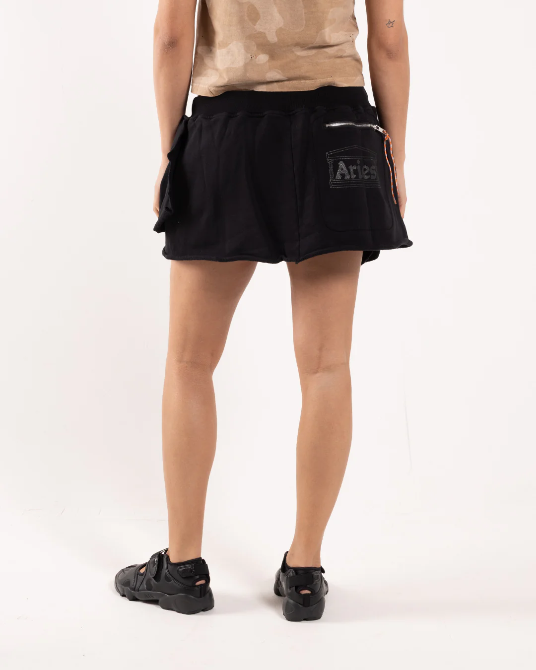 Aries Arise Premium Temple Rara Mini Sweatskirt Black - Image 3