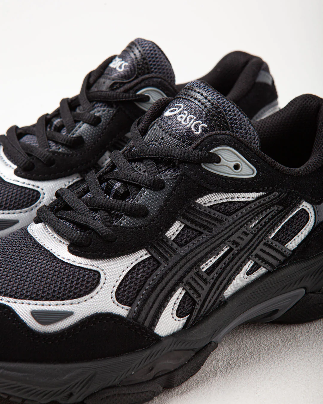 Asics Gel-NYC 2.0 Graphite Grey/Black - Image 4