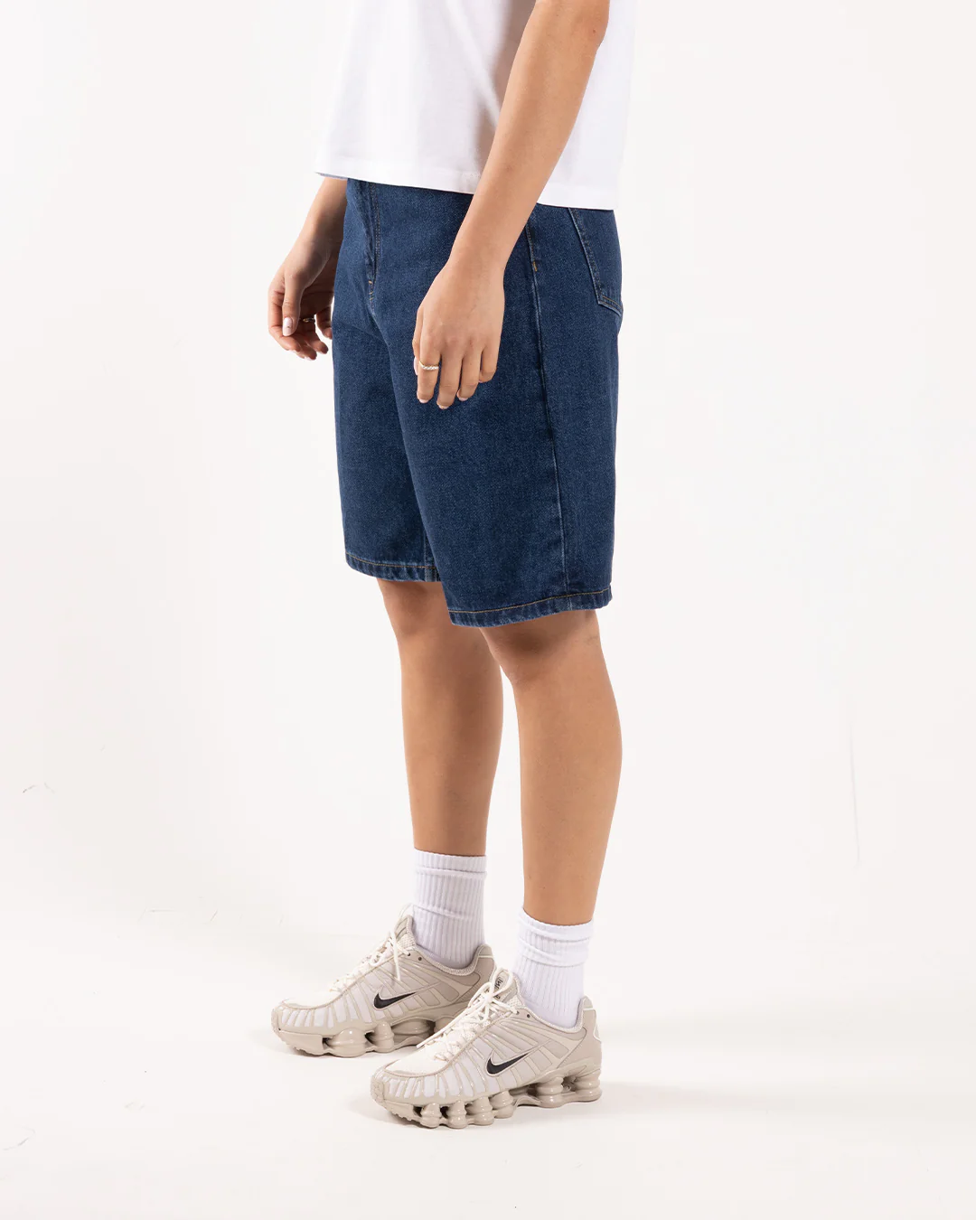 Carhartt WIP W' Brandon Short Blue Stone Washed - Image 2