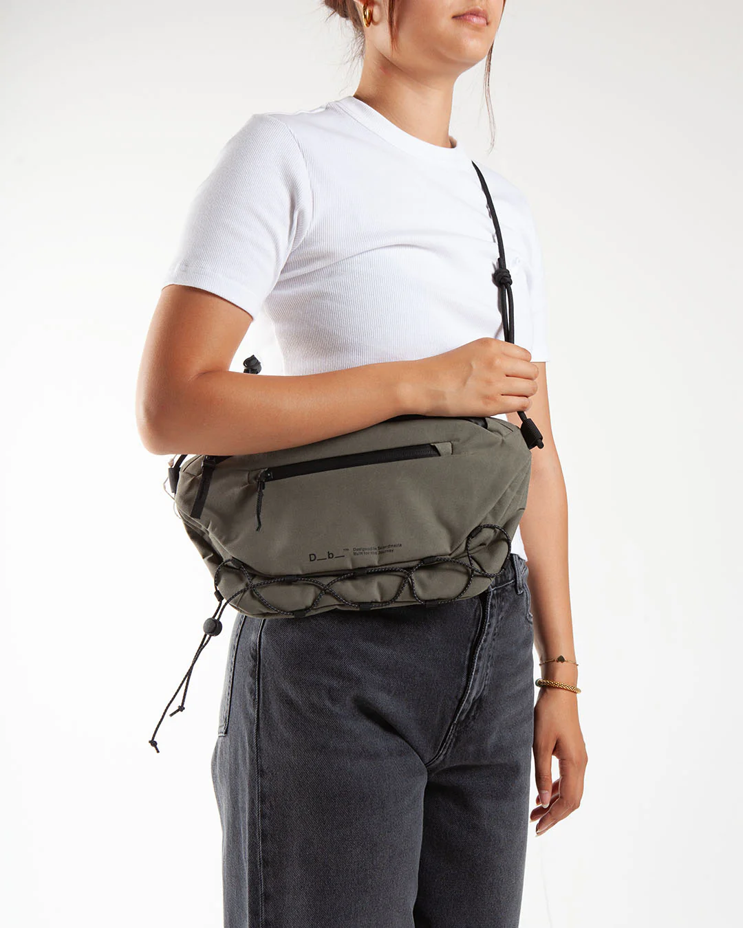 DB Journey Roamer Pro Sling Bag 6L Forest Green - Image 3
