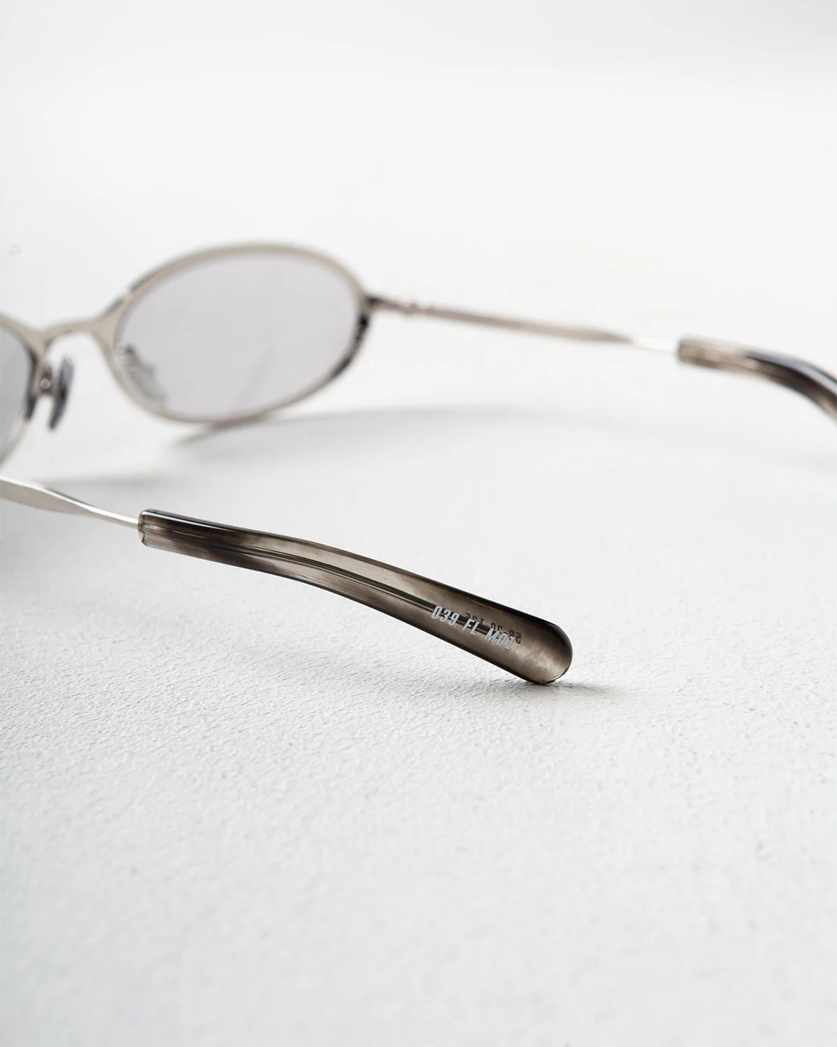 Flatlist Cohen Brush Silver/Transparent Grey Lens - Image 6