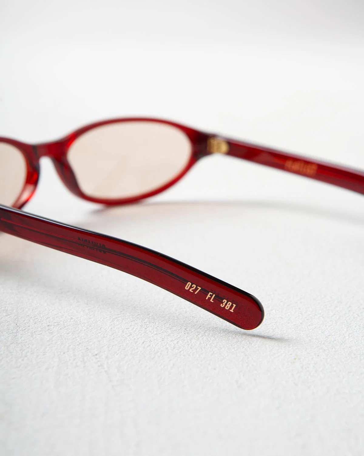 Flatlist Olympia Crystal Burgundy/Solid Peach Lens - Image 6