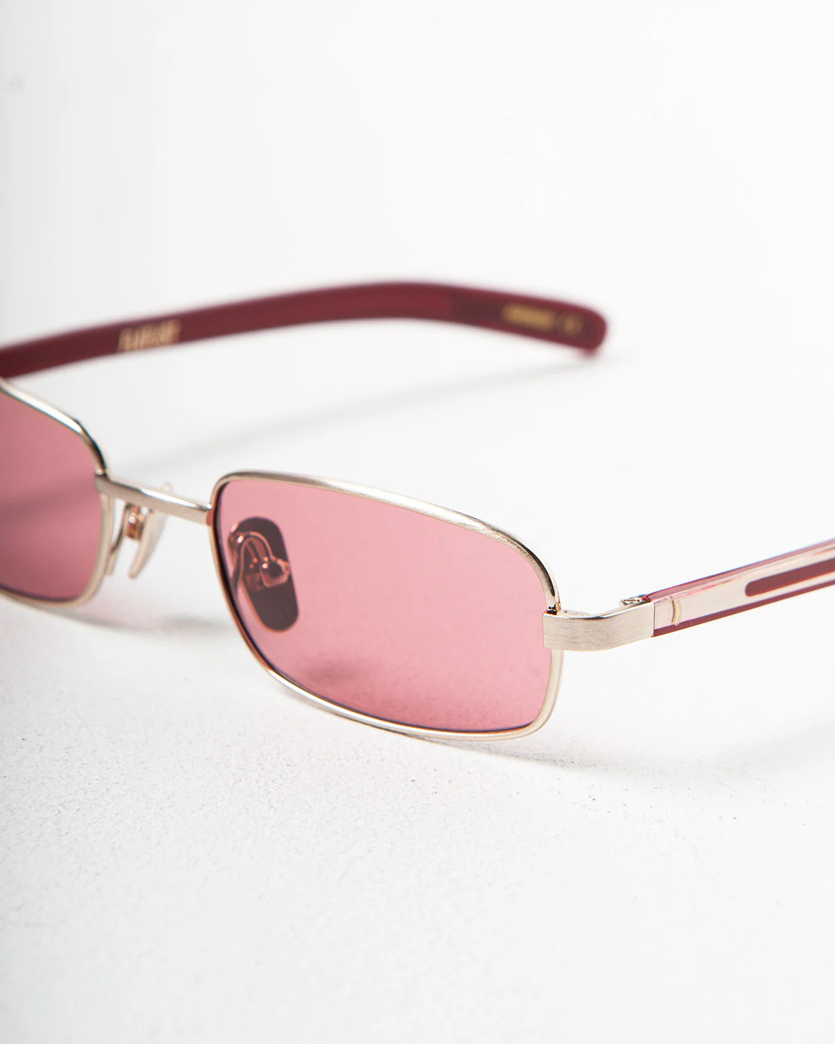 Flatlist Sting Brushed Light Gold/Dust Pink Lens - Image 2