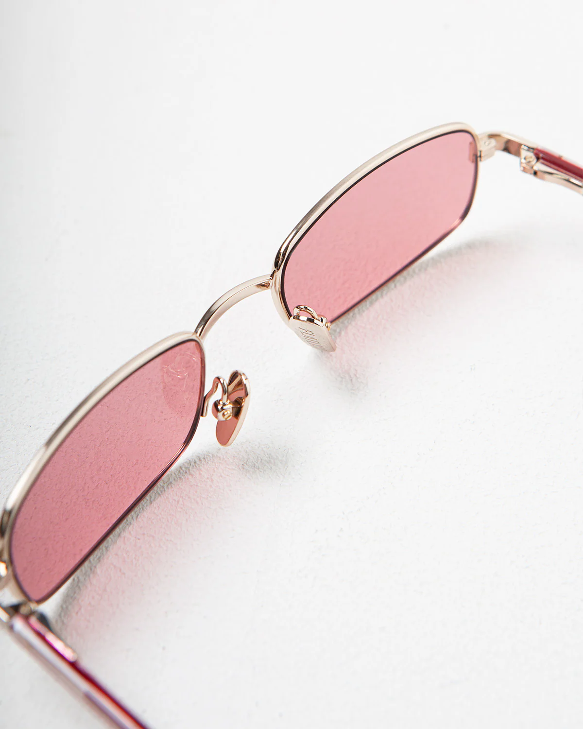 Flatlist Sting Brushed Light Gold/Dust Pink Lens - Image 3