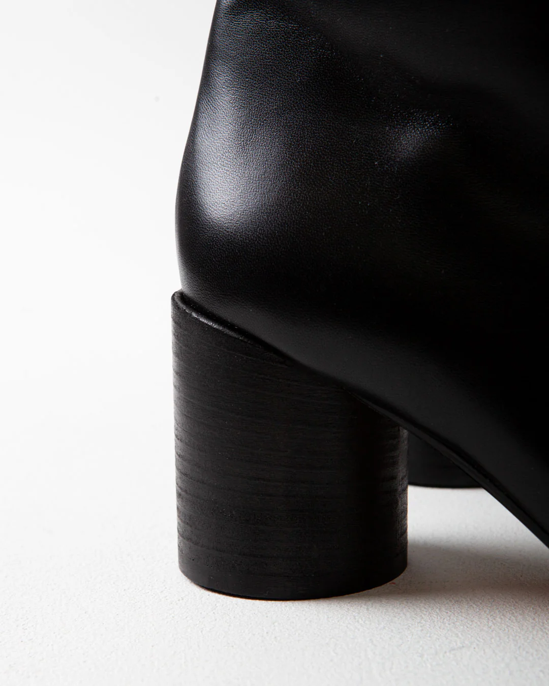 MM6 Maison Margiela Ankle Boot Black - Image 4