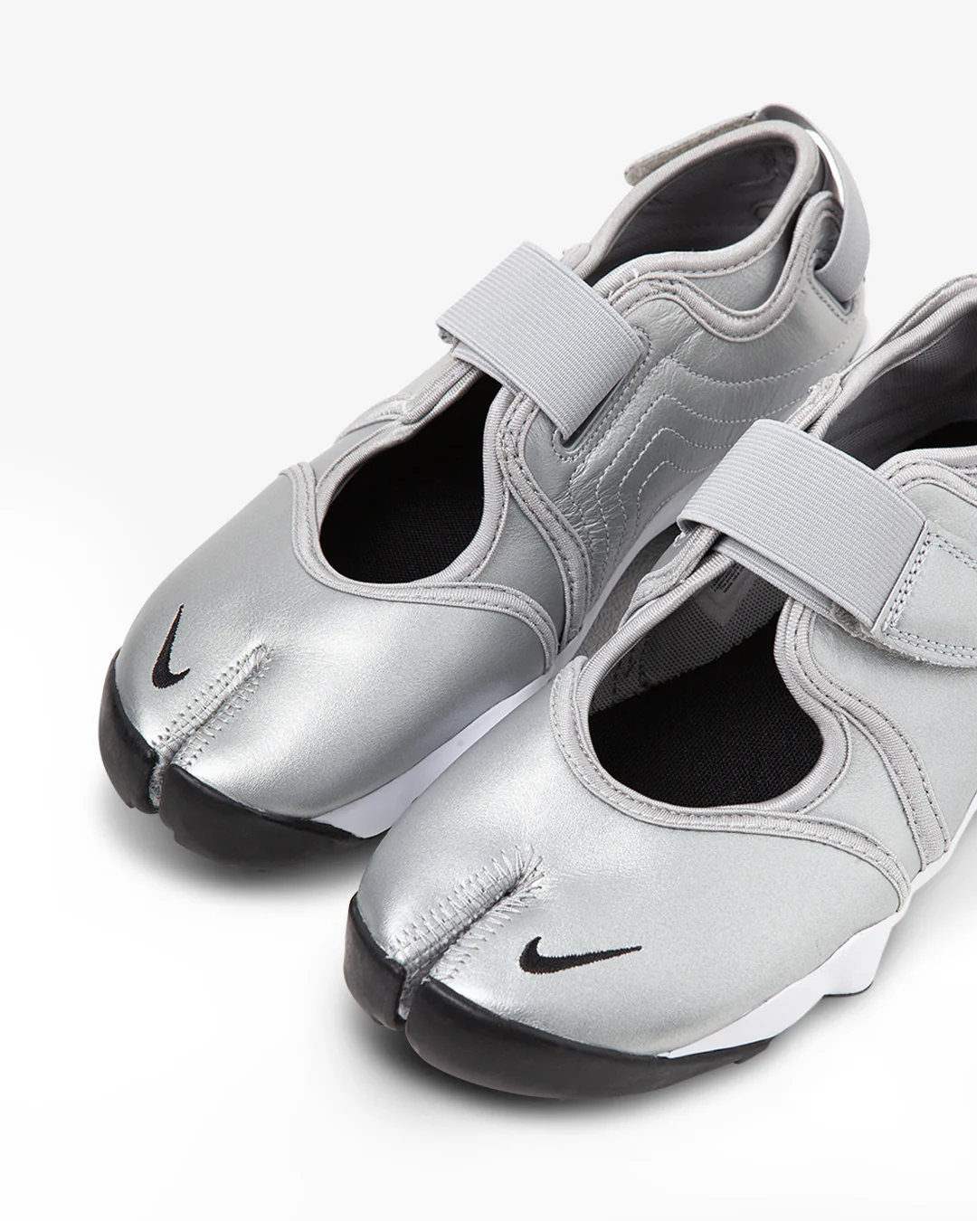 Nike Air Rift 'Metallic Silver' - Image 4