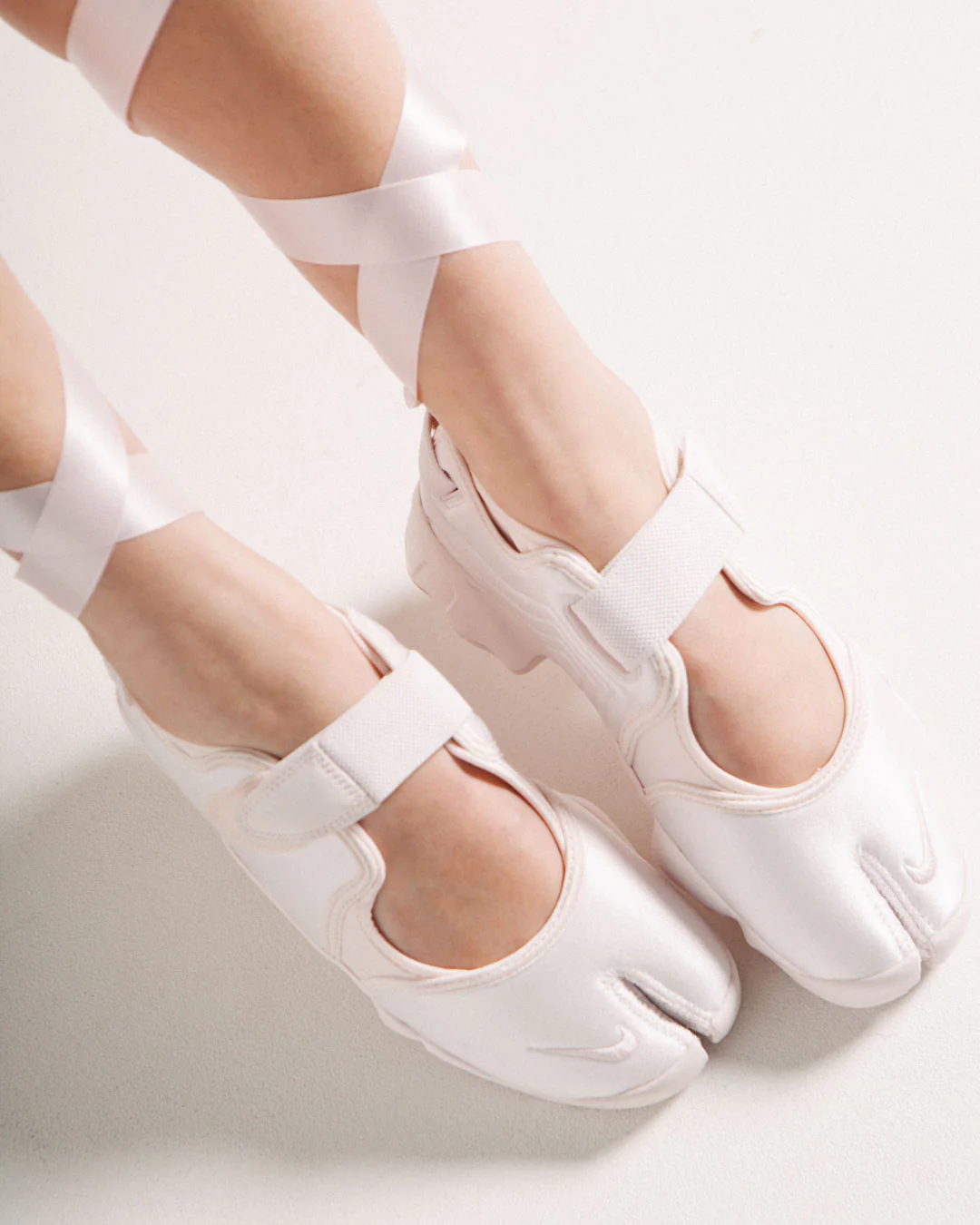 Nike Air Rift SE Ballet Light Soft Pink - Image 7