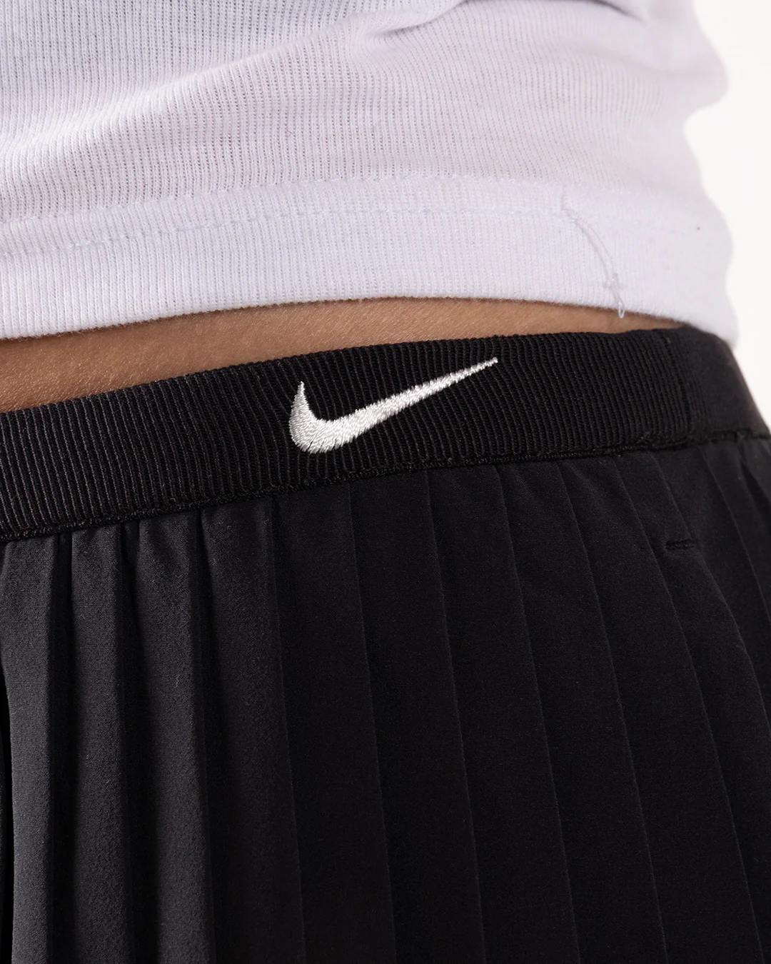 Nike Sportswear Pleated Skirt Black - Image 4