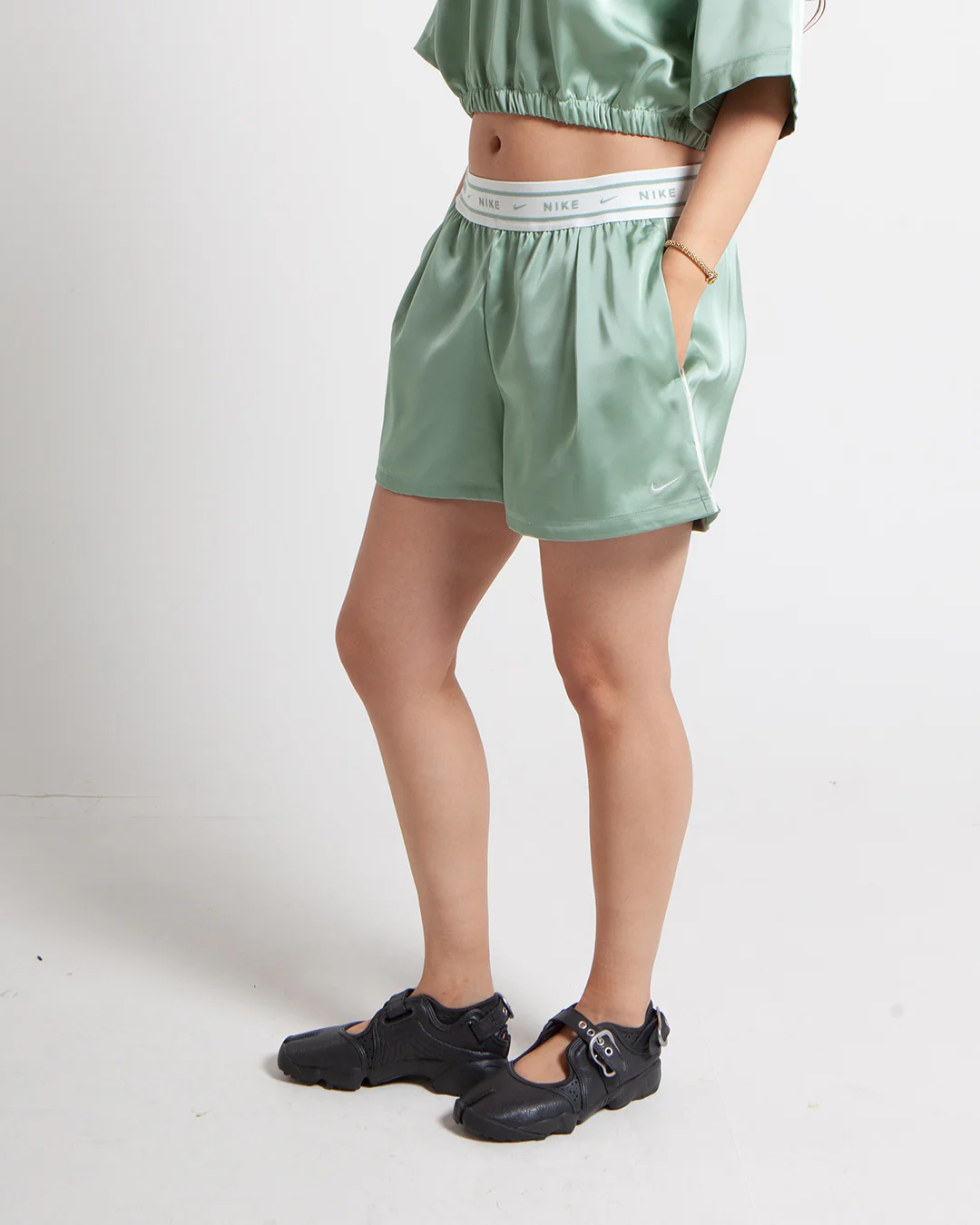 Nike Sportswear Satin Short Steam/Sail - Image 2