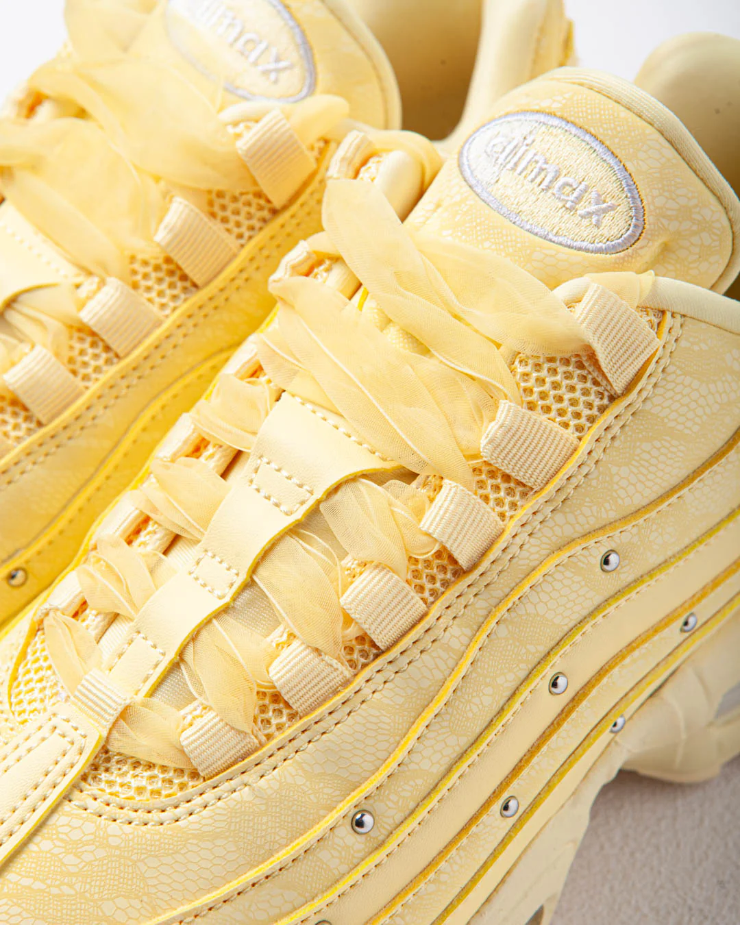Nike W Air Max 95 Big Bubble Soft Yellow/Metallic Silver - Image 5