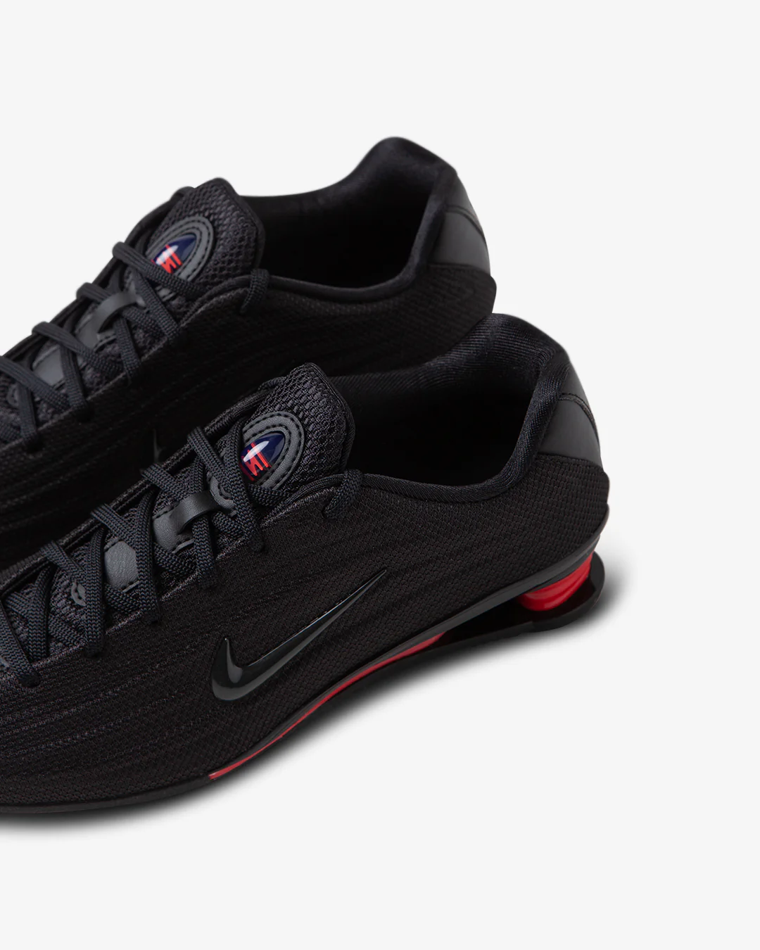 Nike W Shox Z Black/Black-University Red - Image 4