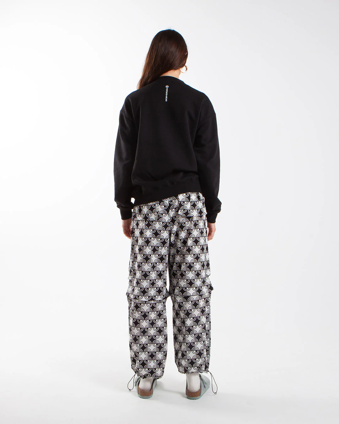 Potato Head Yin-Yang Crewneck Pullover Black - Image 3