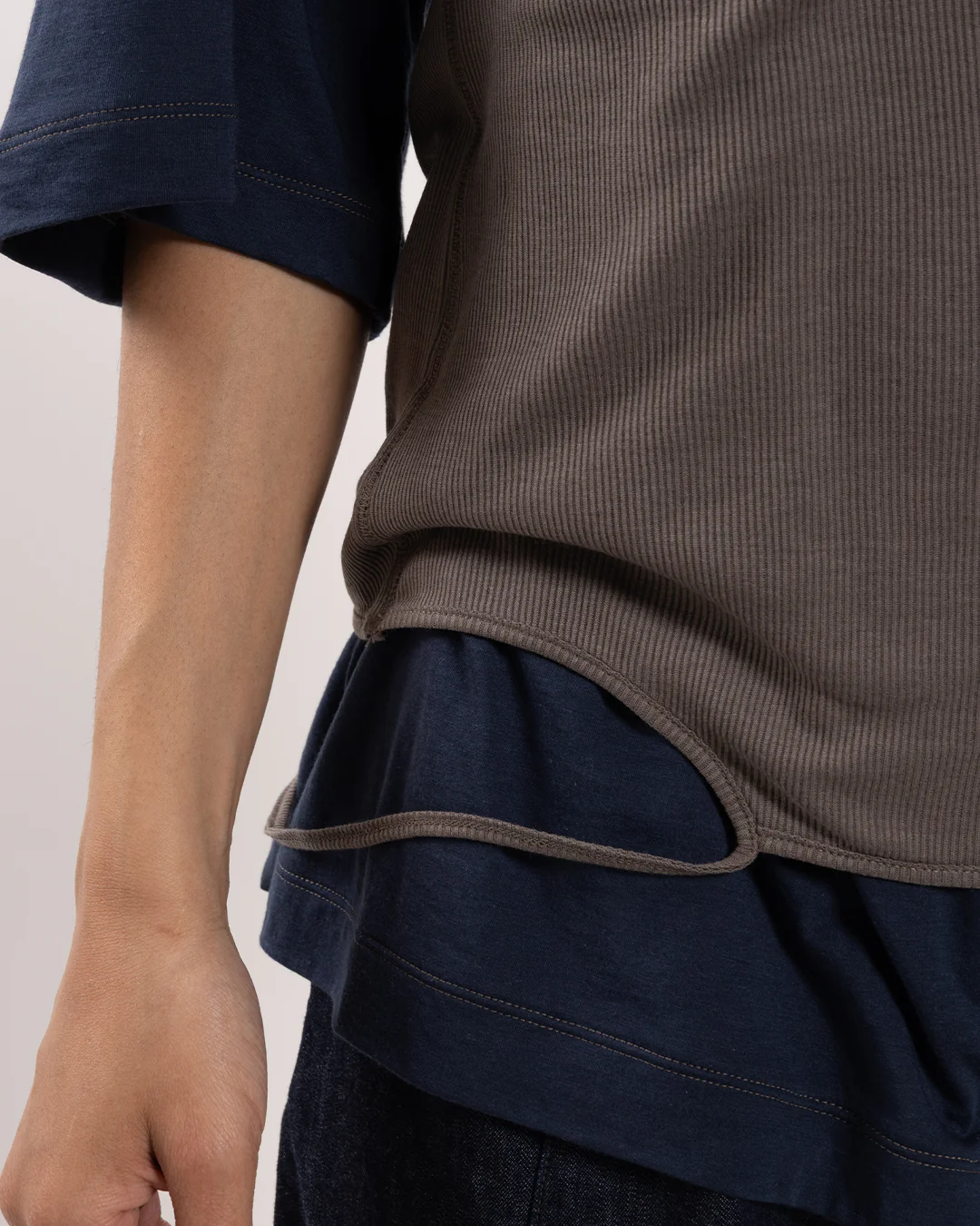 Rhodolirion Camisole Top/Loose Fitting Tee Navy - Image 4