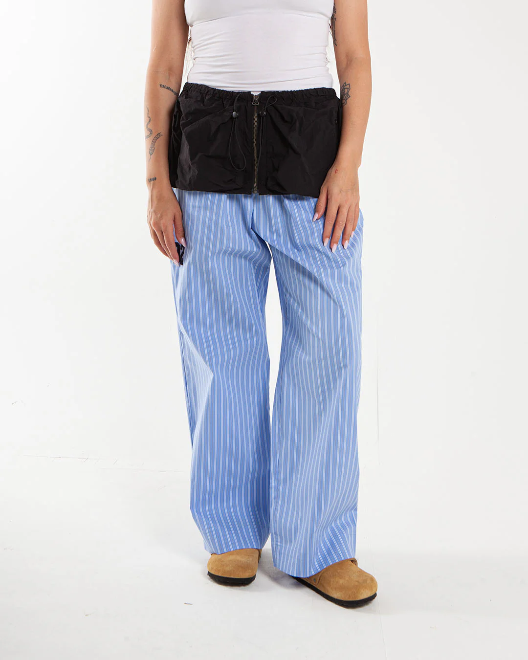 Rhodolirion Utility Apron Black
