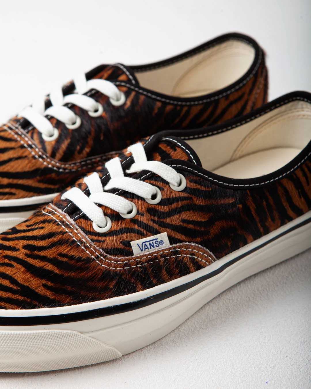 Vans LX Authentic 44 Tiger/Black - Image 4