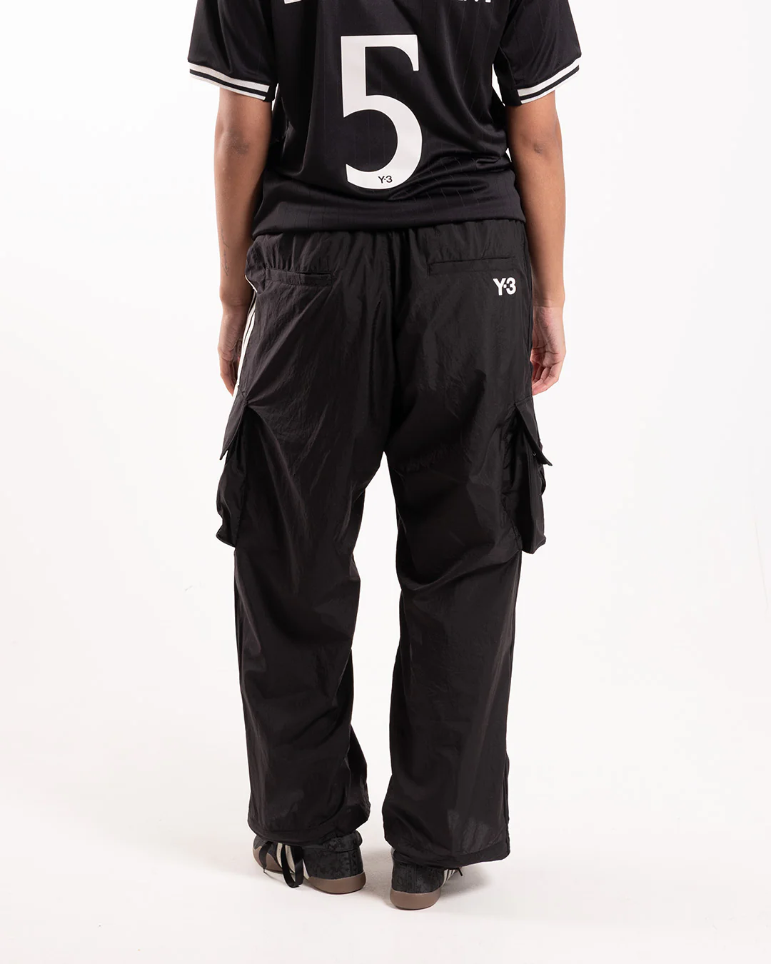 Y-3 Nylon Wired Cargo Pants Black - Image 3